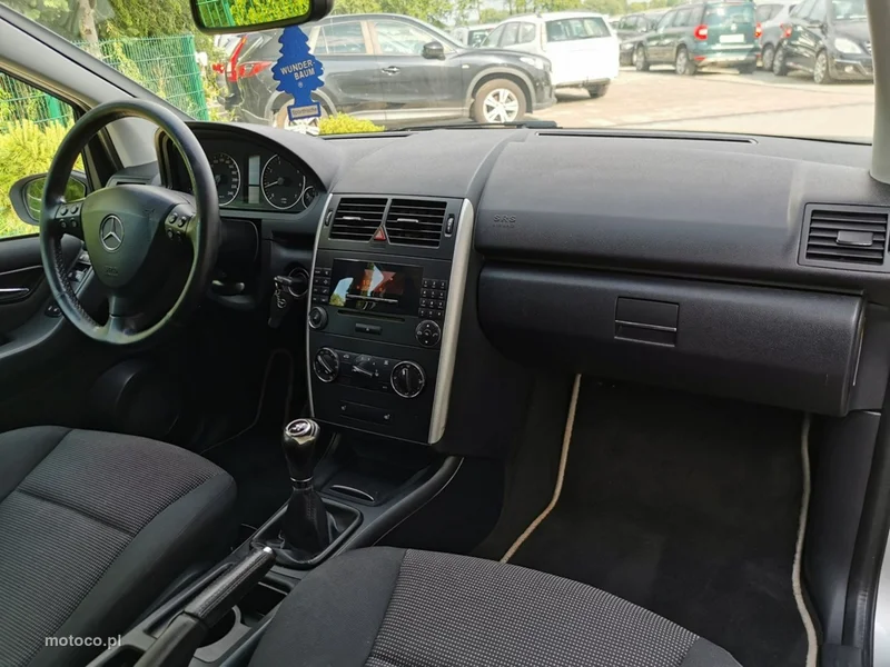 Mercedes-Benz Klasa A W169 A 170 12