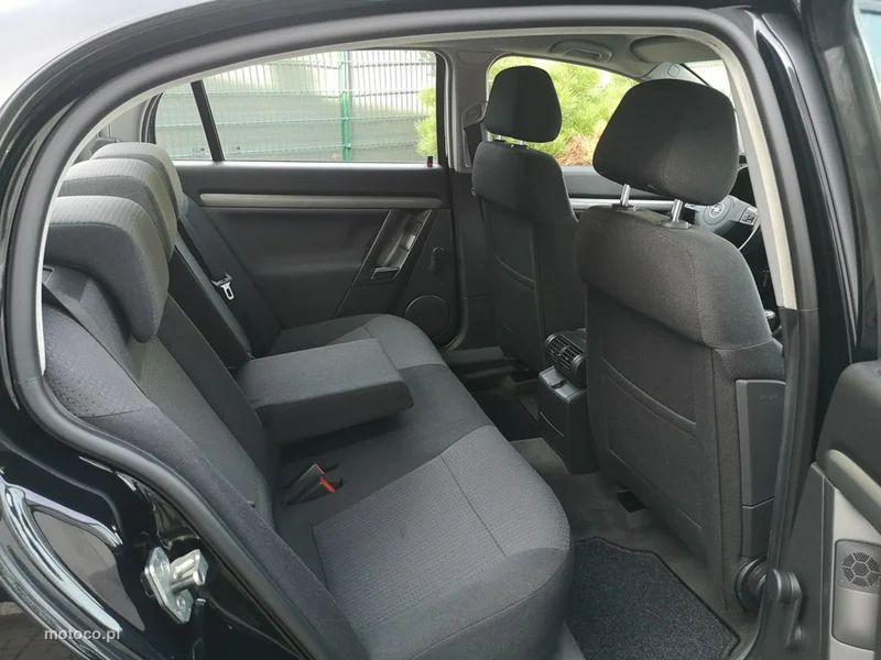 Opel Vectra C 18