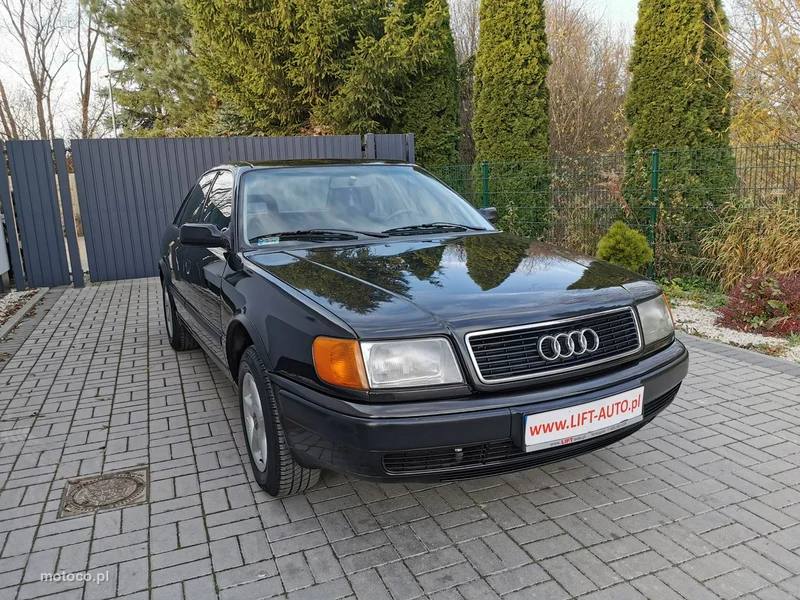 Audi 100 3