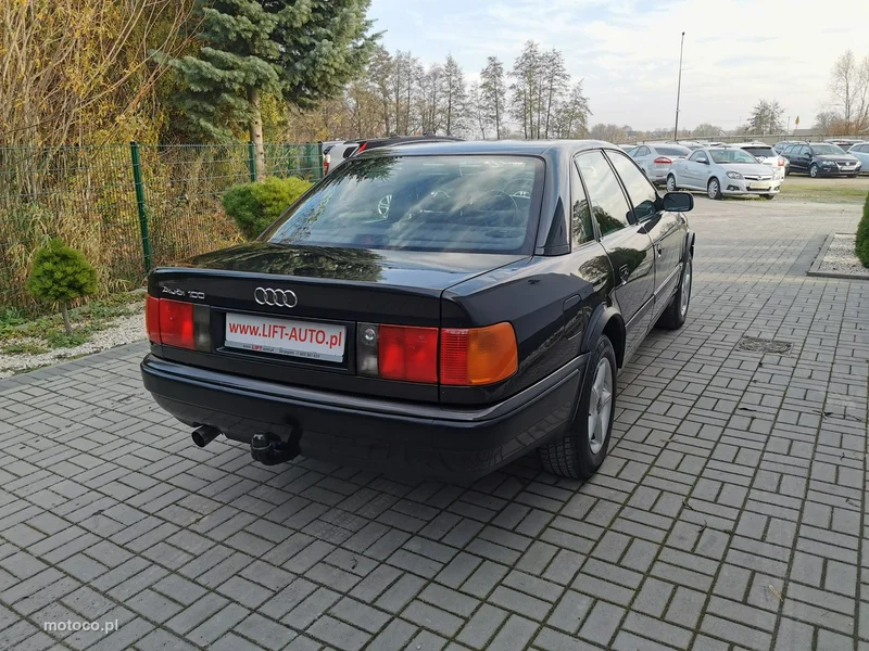 Audi 100 6