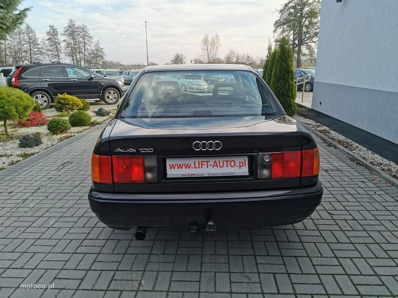 Audi 100 7