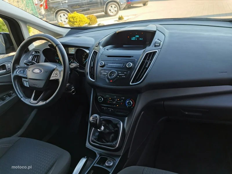 Ford C-Max II 13