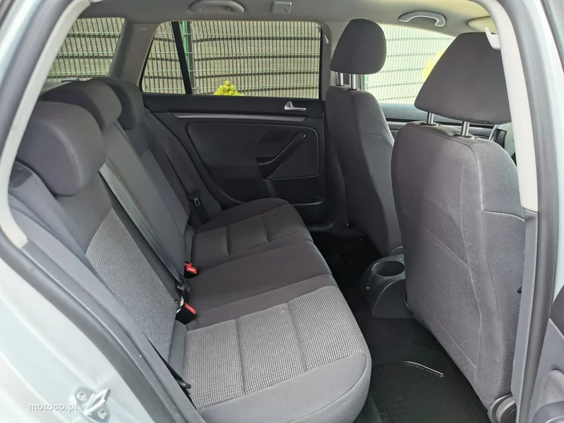 Volkswagen Golf V 17