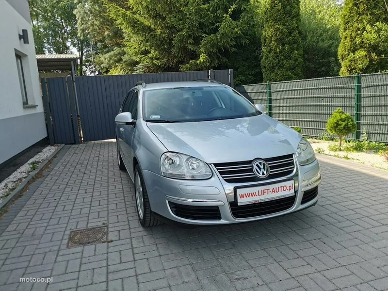 Volkswagen Golf V 3