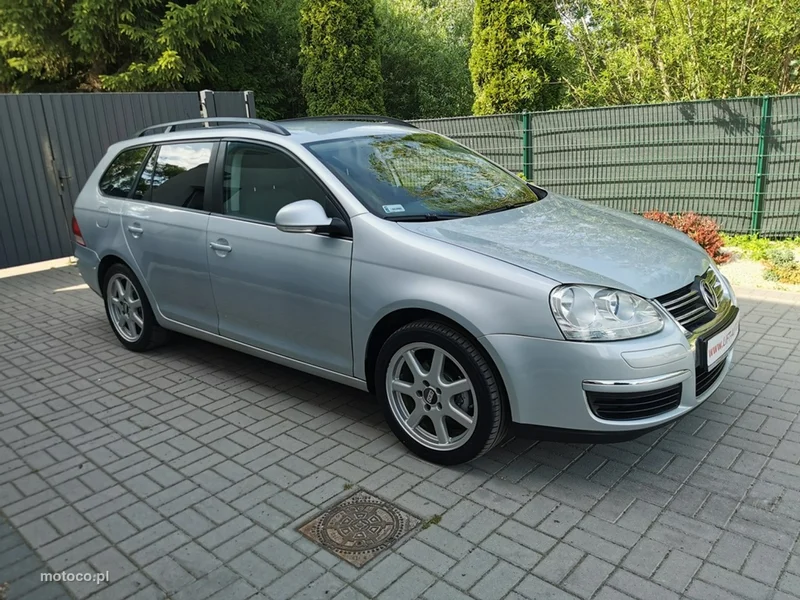 Volkswagen Golf V 5