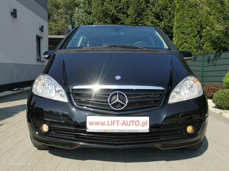 Mercedes-Benz Klasa A W169 A 180 2