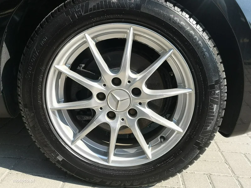 Mercedes-Benz Klasa A W169 A 180 23