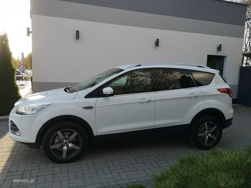 Ford Kuga II 11