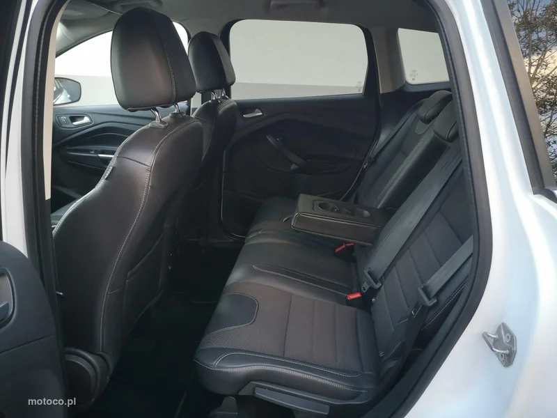 Ford Kuga II 17