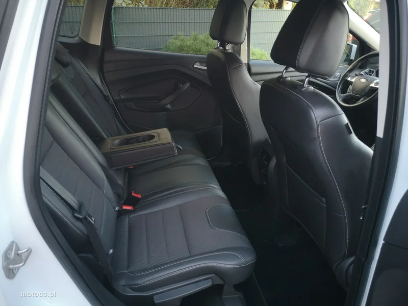 Ford Kuga II 18