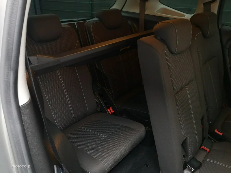 Opel Zafira C Tourer 19