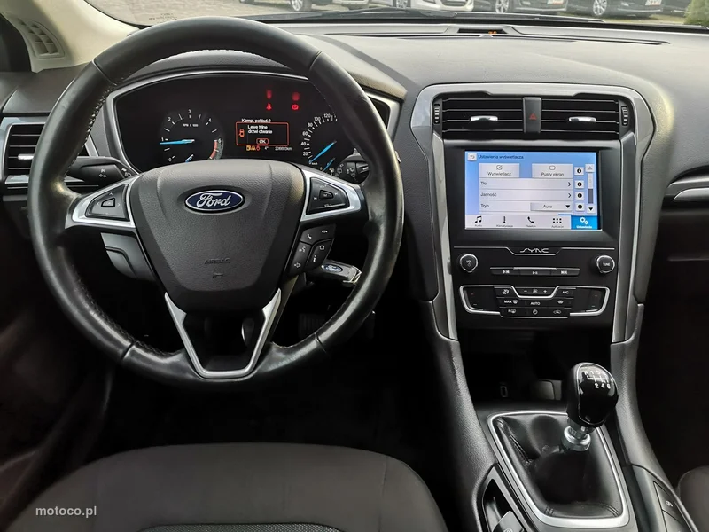 Ford Mondeo V 13