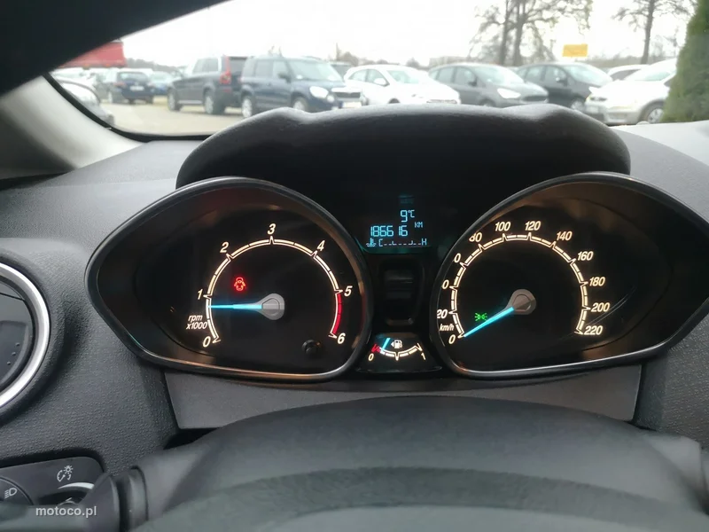 Ford Fiesta VI 13