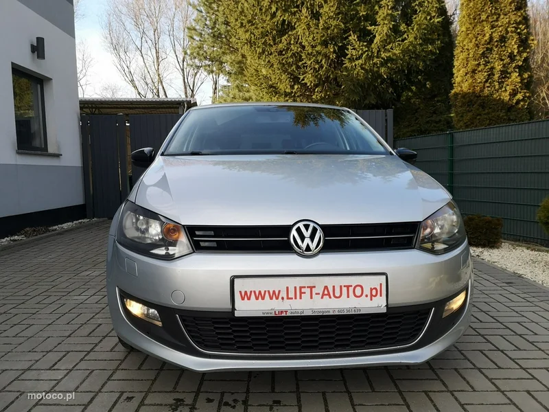 Volkswagen Polo V 6R 2