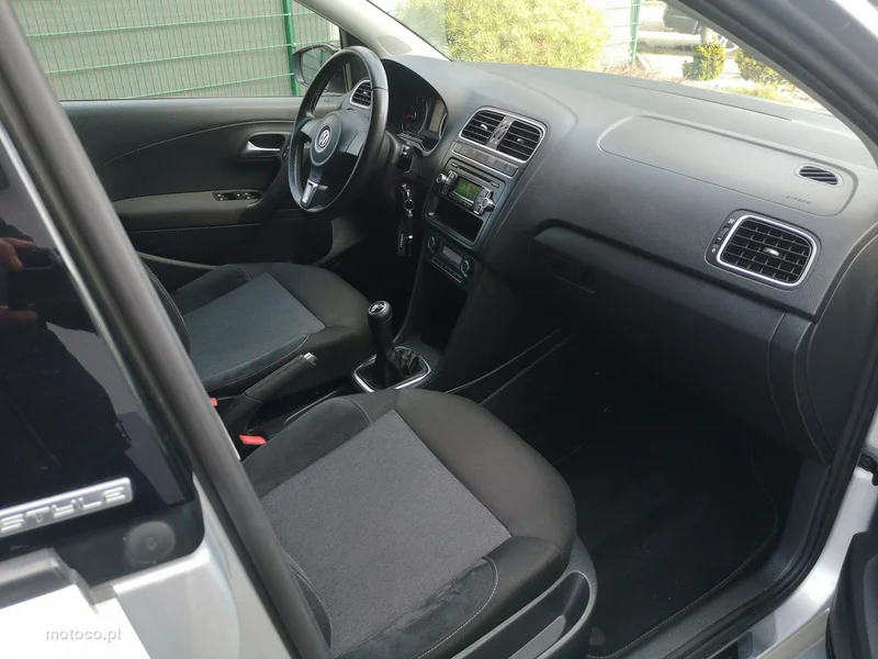 Volkswagen Polo V 6R 19