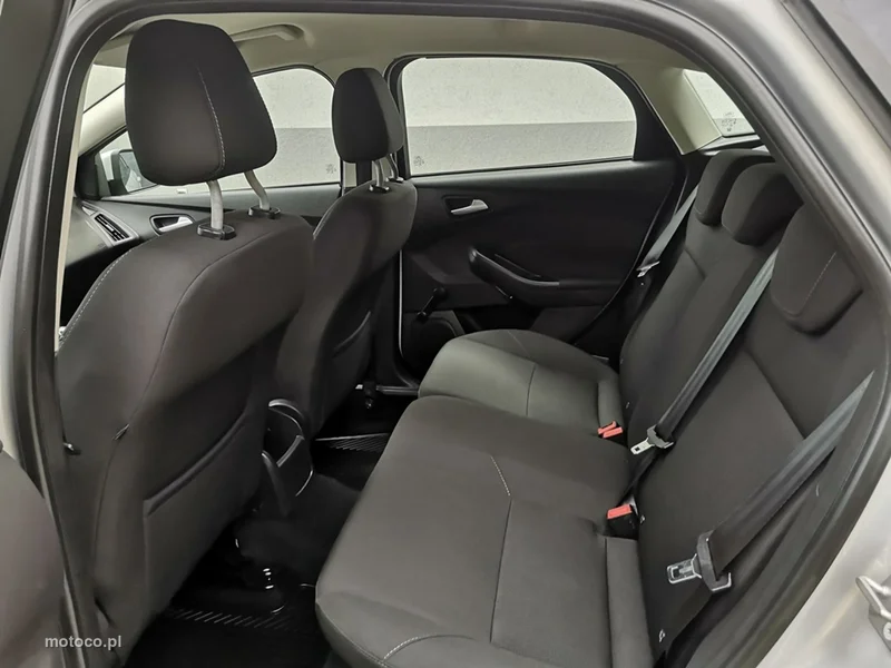 Ford Focus III 17