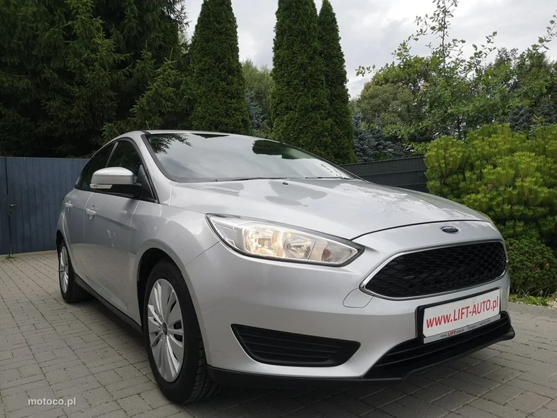 Ford Focus III 3