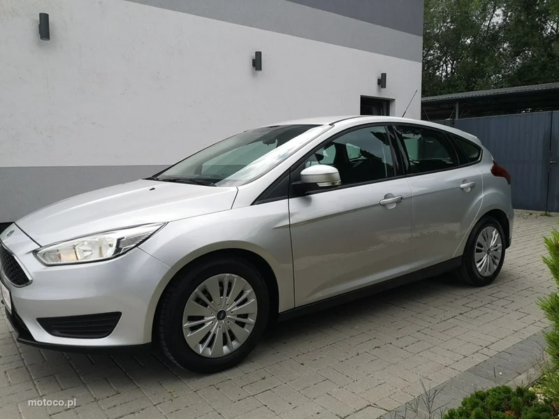Ford Focus III 10