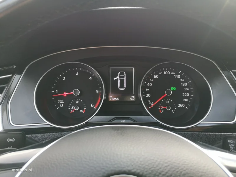 Volkswagen Passat B8 14