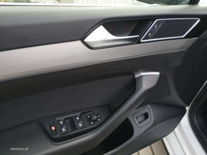 Volkswagen Passat B8 17
