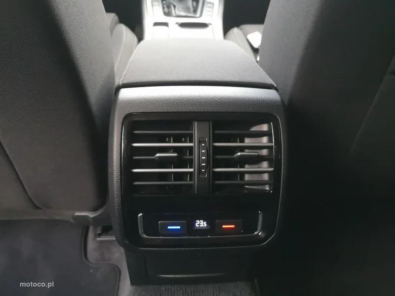 Volkswagen Passat B8 22