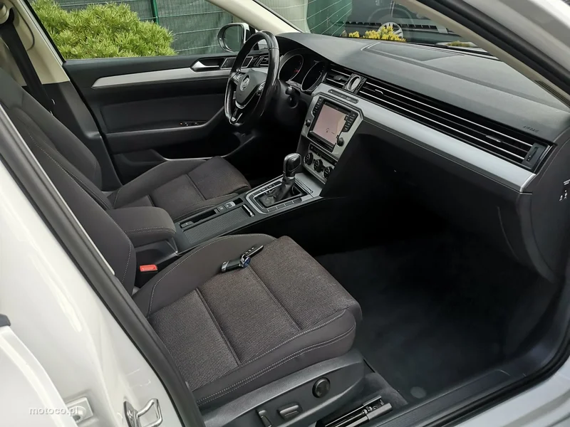 Volkswagen Passat B8 24