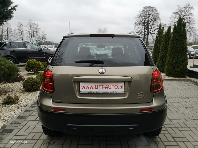 Fiat Sedici 6