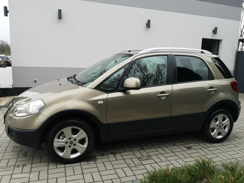 Fiat Sedici 8