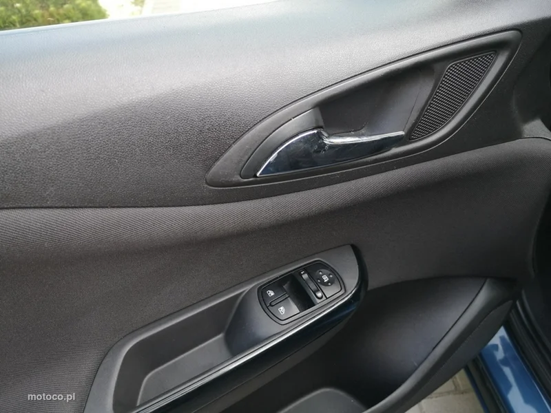 Opel Corsa E 11