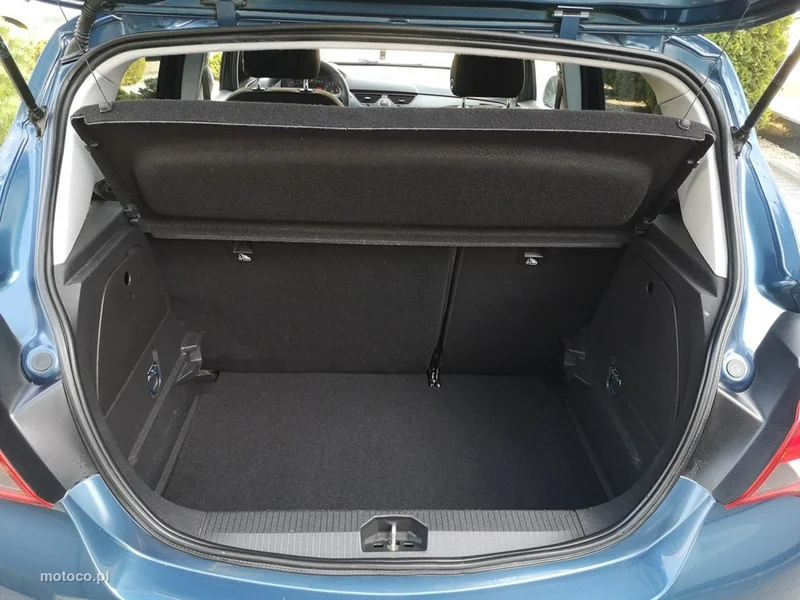 Opel Corsa E 20