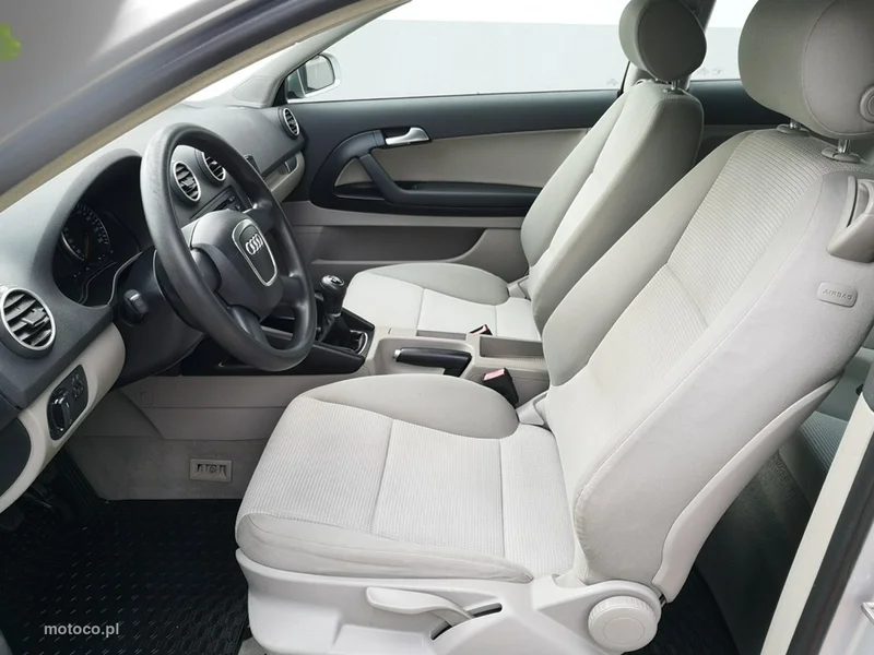 Audi A3 8P 16