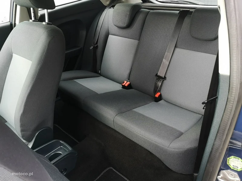 Ford Fiesta VI 12