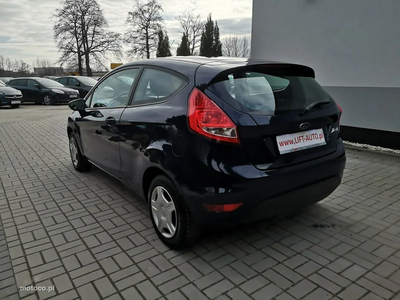 Ford Fiesta VI 8