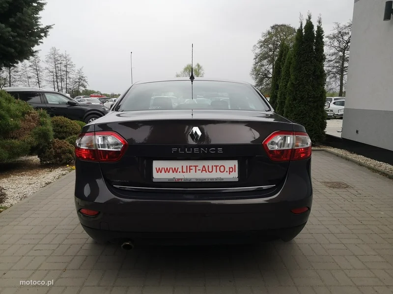 Renault Fluence 7
