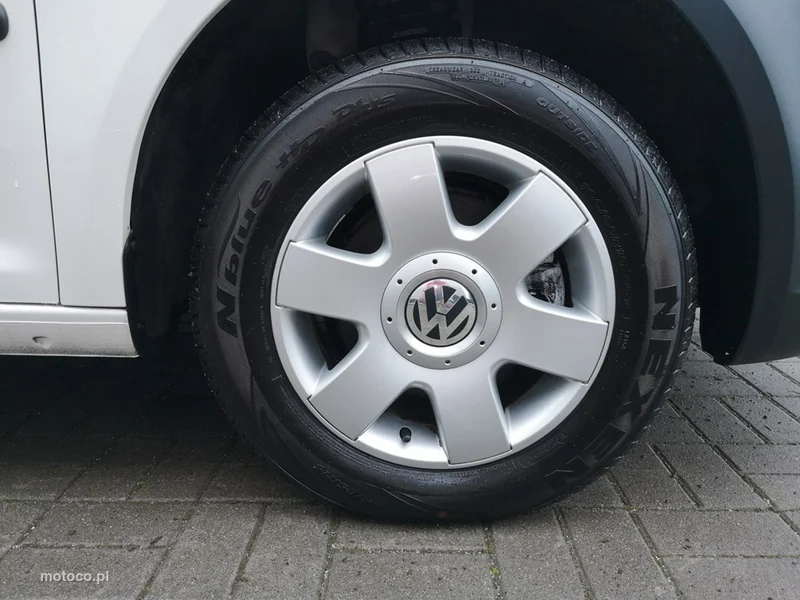 Volkswagen Caddy III 24