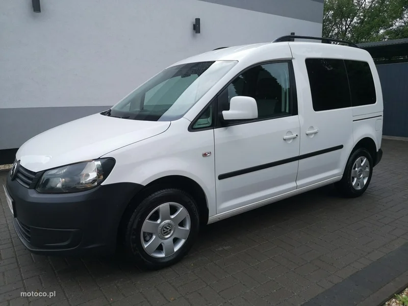 Volkswagen Caddy III 10