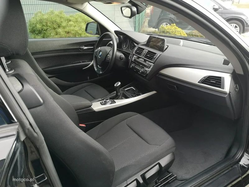 BMW Seria 2 F22 218 18