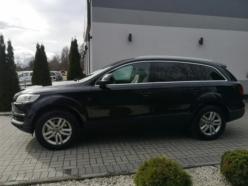 Audi Q7 4L 11