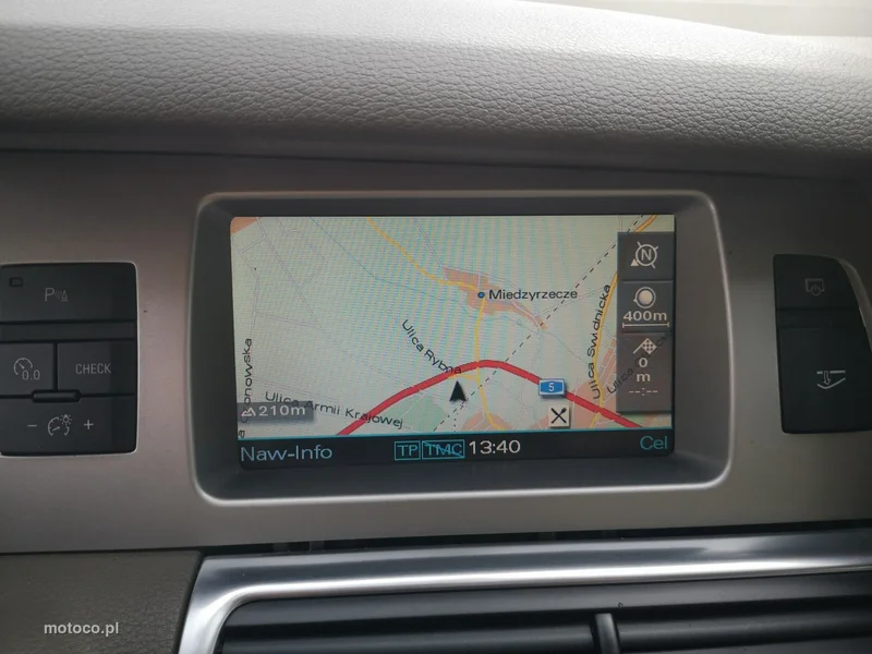 Audi Q7 4L 16