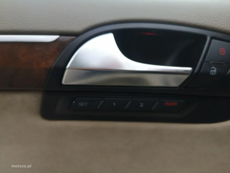 Audi Q7 4L 18
