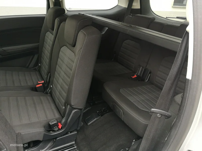 Ford Galaxy III 23