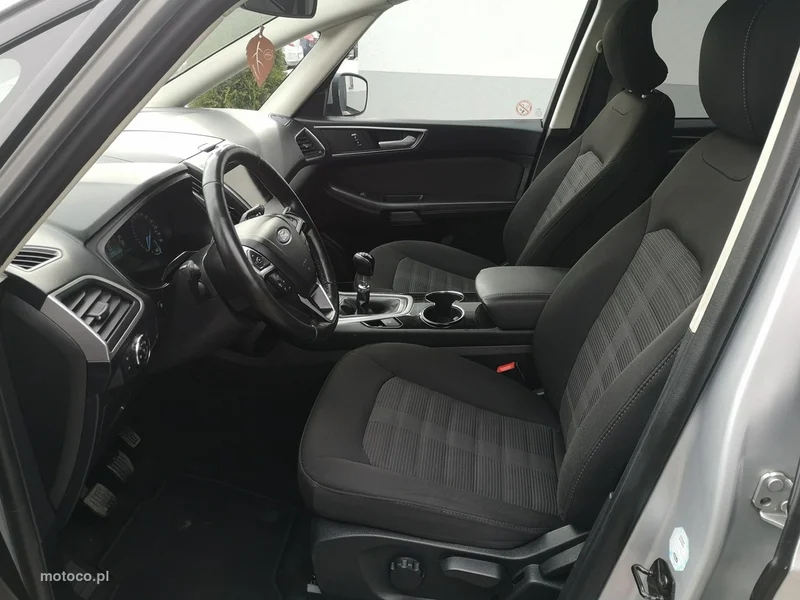 Ford Galaxy III 10