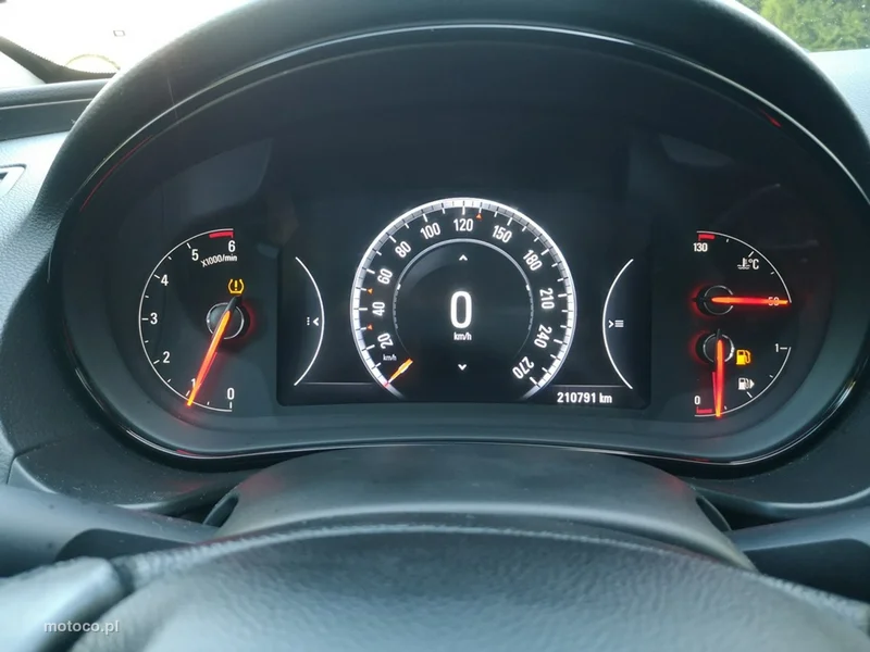 Opel Insignia A 14