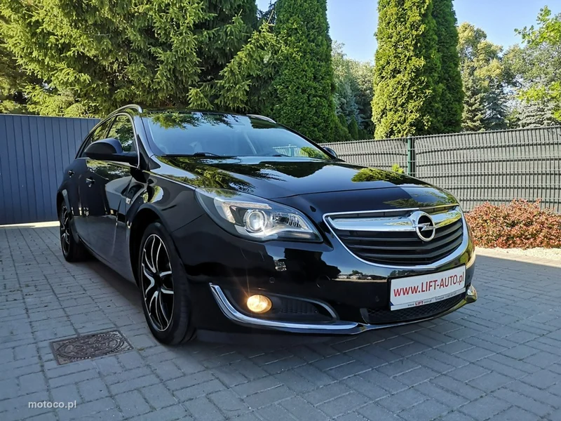 Opel Insignia A 3