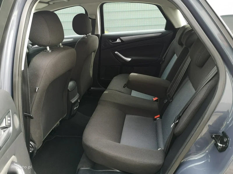 Ford Mondeo IV 15