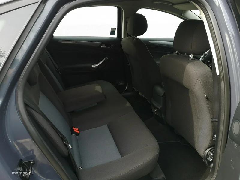 Ford Mondeo IV 16