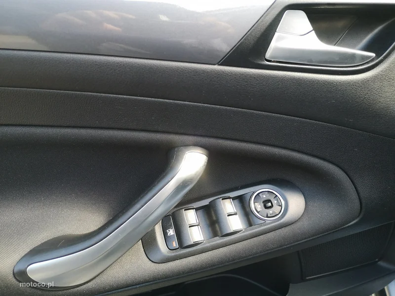 Ford Mondeo V 9
