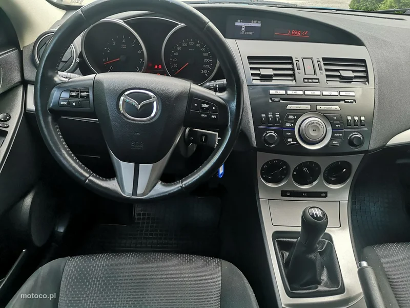 Mazda 3 14