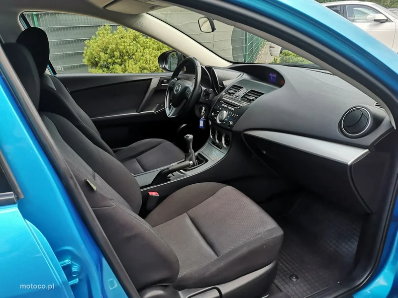Mazda 3 19