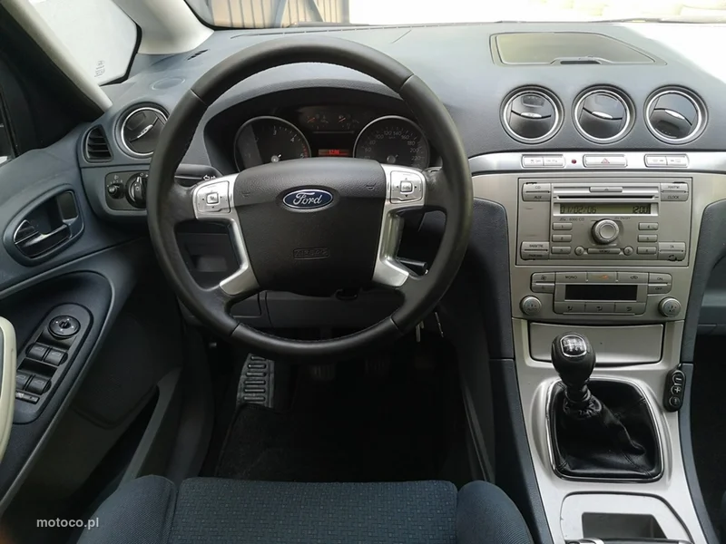 Ford S-Max I 15